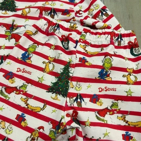 Sweet Southern Smocks Toddler Dr. Seuss Grinch 2-Piece Pajamas Size 2T - Picture 7 of 7
